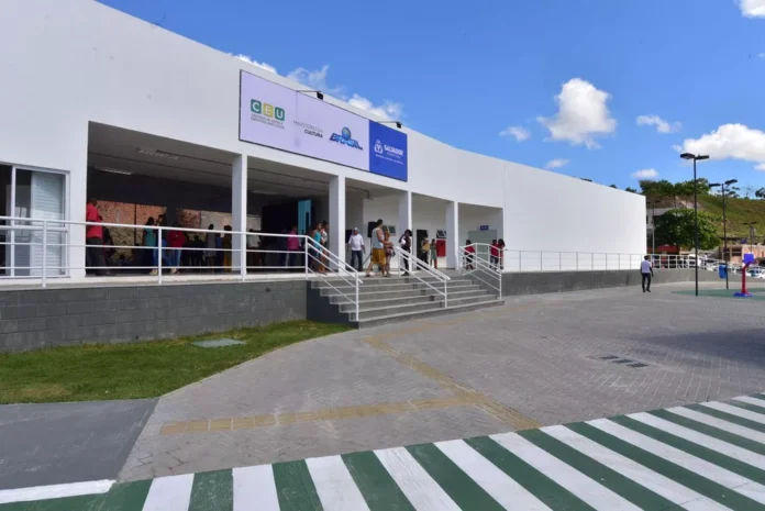 Centro de Artes e Esportes Unificados (CEU) de Valéria oferece vagas para cursos de dança e oficina de pintura — Foto: Divulgação/Secom